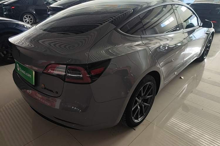 Used Tesla Model 3 2019 Standard Range Rear-Drive Upgraded Version Rear Right 45 Deg
