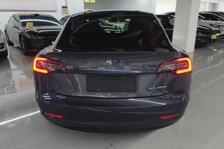 Used Tesla Model 3 2019 Long-Range All-Wheel-Drive Version Rear