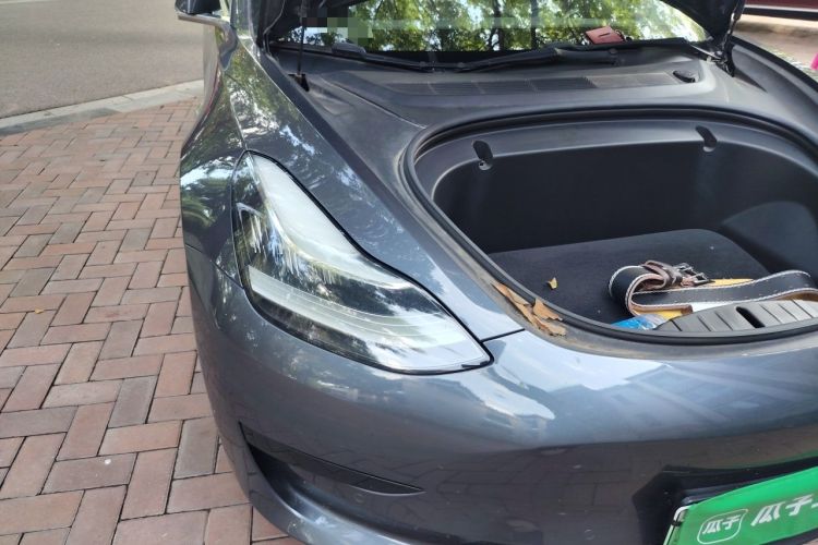 Used Tesla Model 3 2019 Standard Range Rear-Wheel Drive Upgraded Version (60 kWh) Right Front Headlight