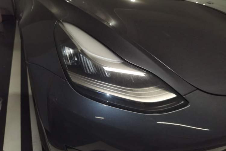 Used Tesla Model 3 2019 Standard Range Rear-Drive Upgraded Version Right Front Headlight