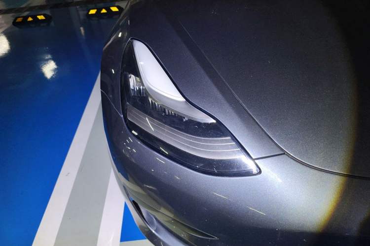 Used Tesla Model 3 2019 Standard Range Rear-Drive Upgraded Version Right Front Headlight
