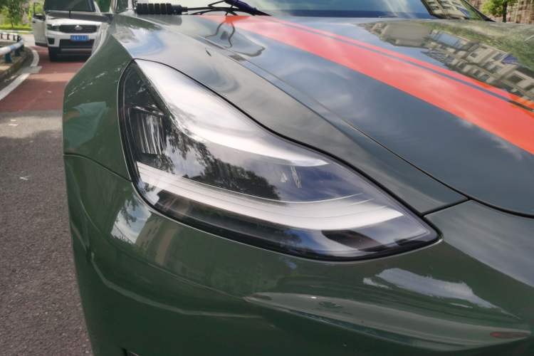 Used Tesla Model 3 2019 Long-Range Rear-Wheel-Drive Version Right Front Headlight