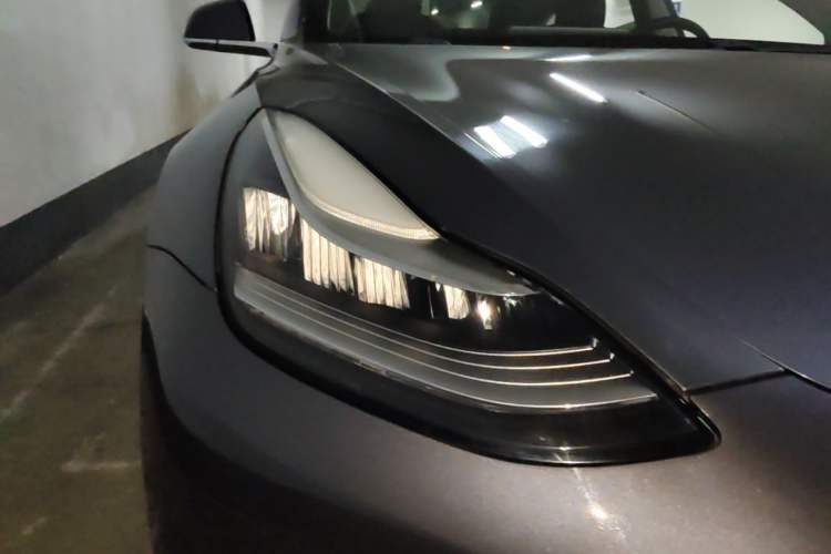 Used Tesla Model 3 2019 Standard Range Rear-Drive Upgraded Version Right Front Headlight