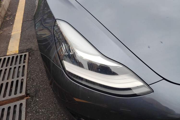 Used Tesla Model 3 2019 Standard Range Rear-Drive Upgraded Version Right Front Headlight