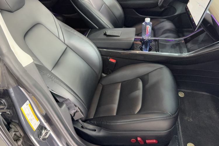 Used Tesla Model 3 2019 Standard Range Rear-Drive Upgraded Version Right Front Seat