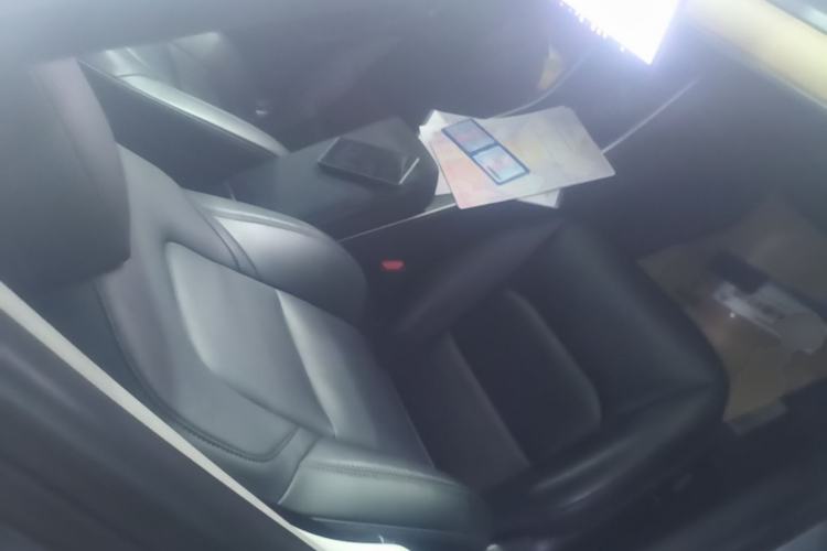 Used Tesla Model 3 2019 Standard Range Rear-Drive Upgraded Version Right Front Seat