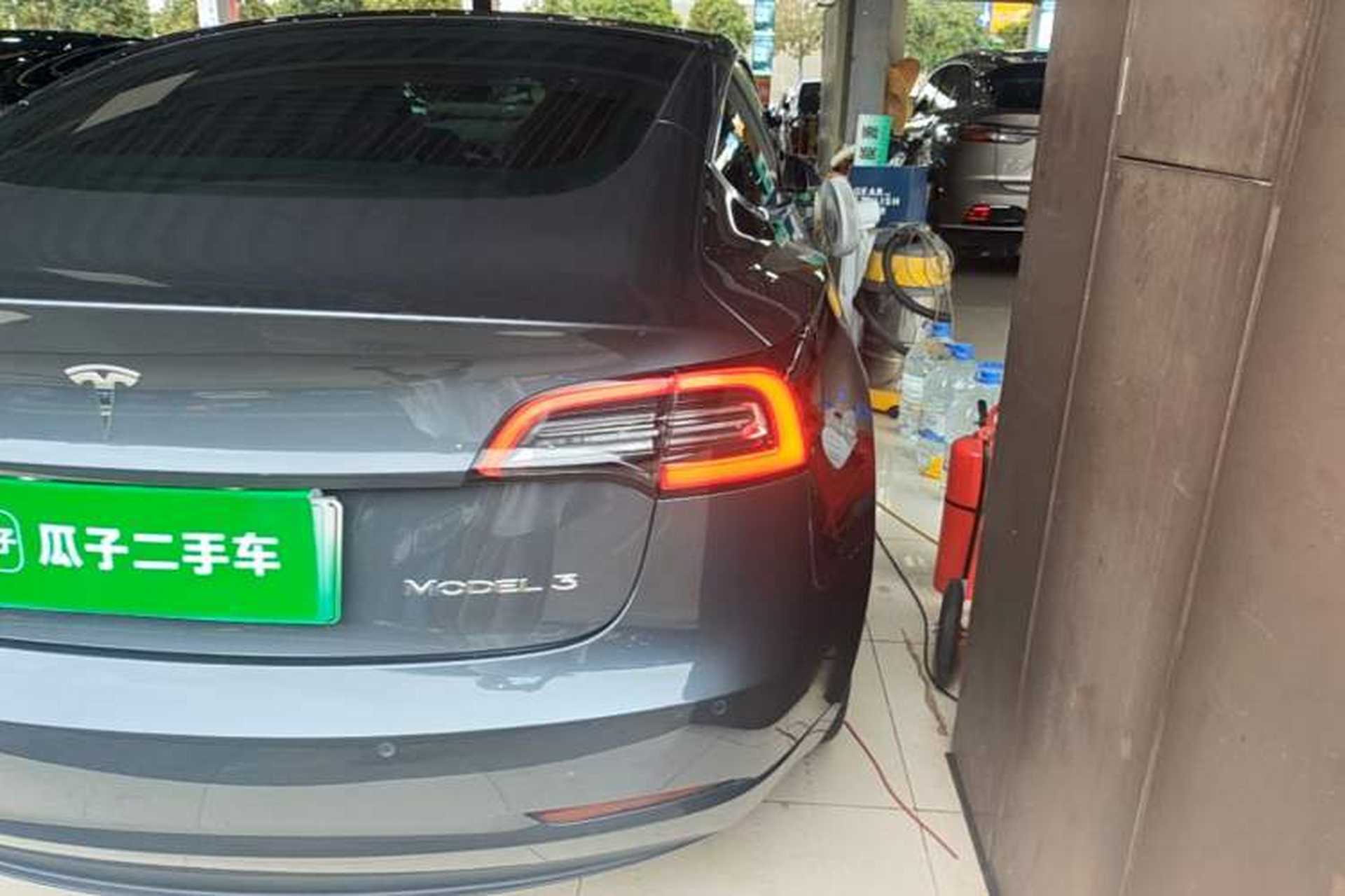 Used Tesla Model 3 2019 Standard Range Rear-Drive Upgraded Version Right Rear Taillight