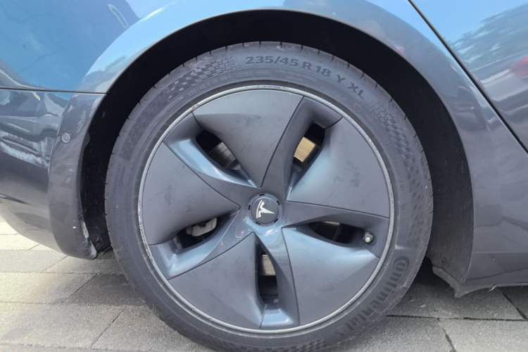 Used Tesla Model 3 2019 Standard Range Rear-Drive Upgraded Version Right Rear Wheel Hub