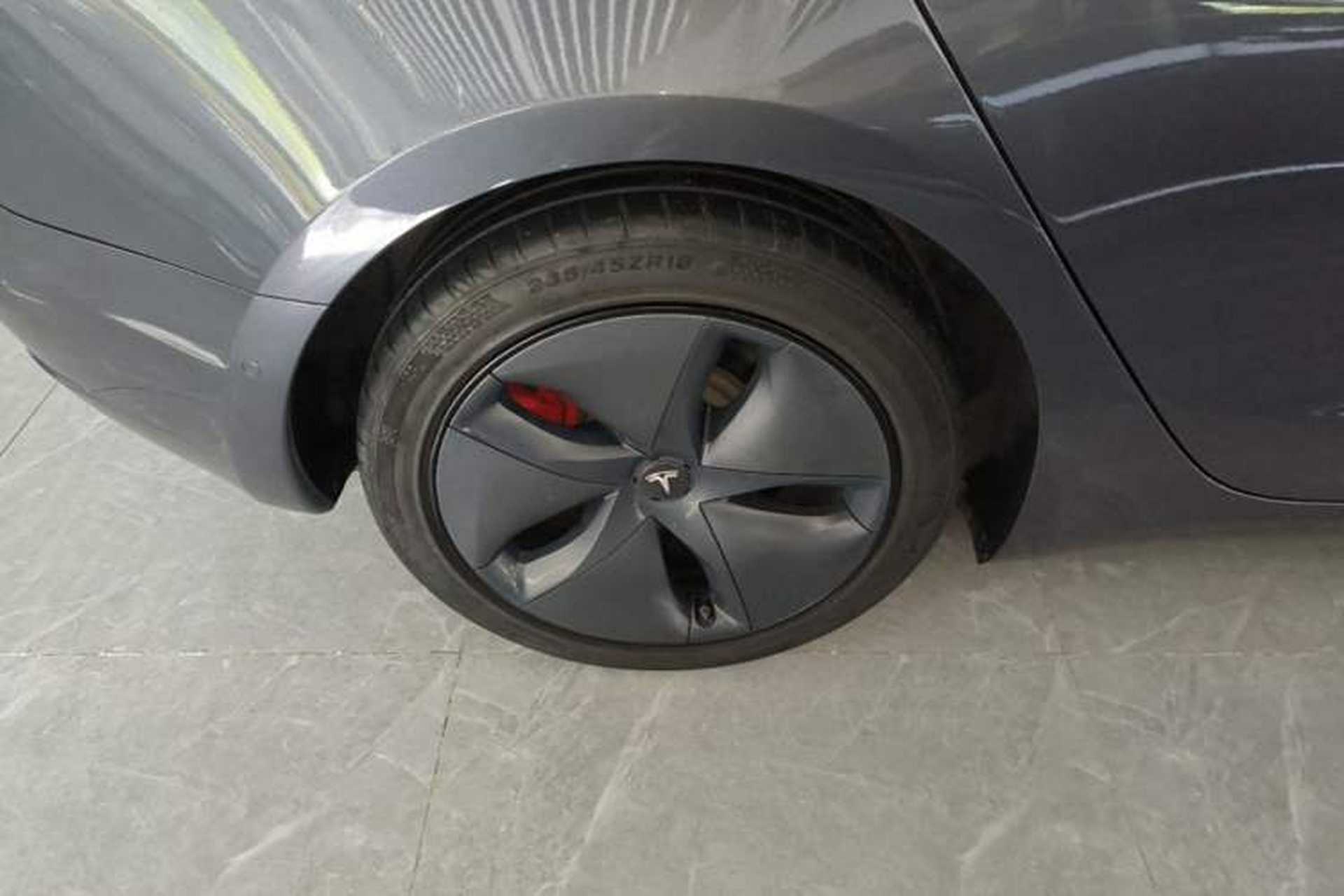 Used Tesla Model 3 2019 Standard Range Rear-Drive Upgraded Version Right Rear Wheel Hub