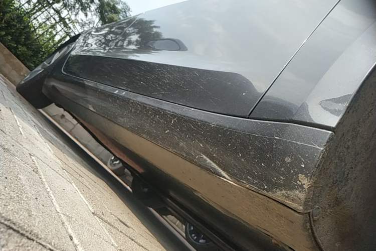 Used Tesla Model 3 2019 Standard Range Rear-Drive Upgraded Version Right Side Sill