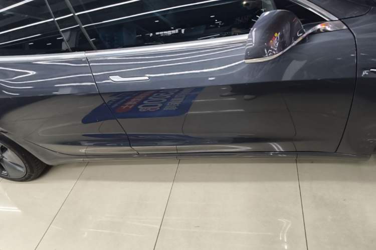 Used Tesla Model 3 2019 Standard Range Rear-Drive Upgraded Version Right Side Sill