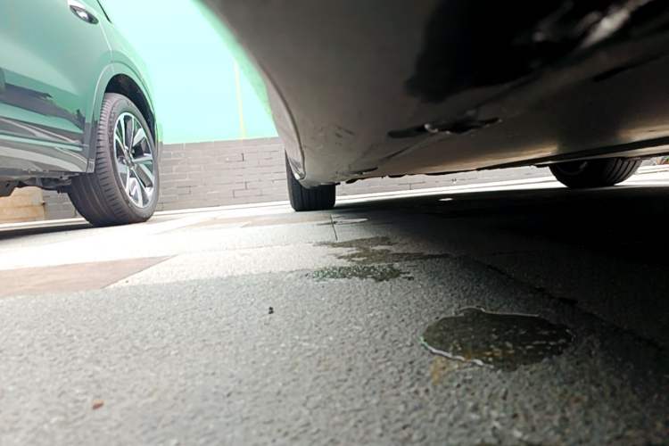 Used Tesla Model 3 2019 Long-Range Rear-Wheel-Drive Version Right Side Sill