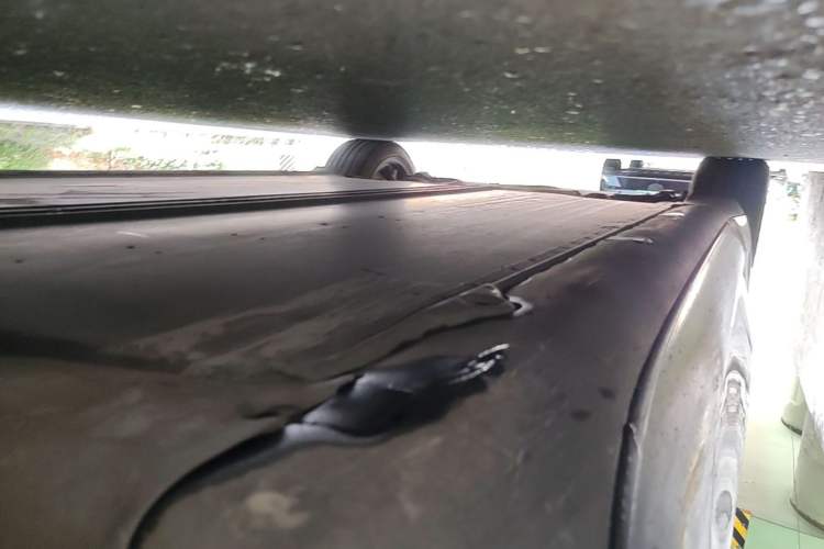 Used Tesla Model 3 2019 Standard Range Rear-Drive Upgraded Version Right Side Sill