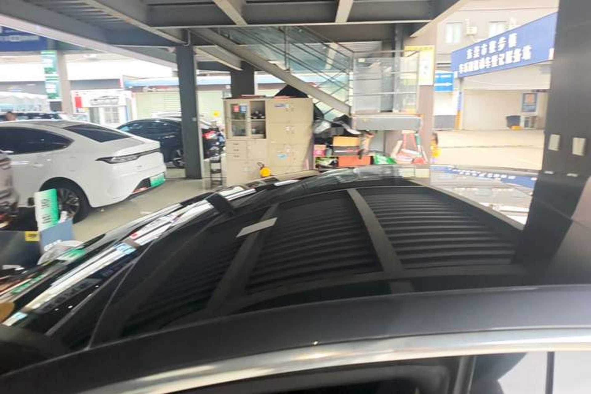 Used Tesla Model 3 2019 Standard Range Rear-Drive Upgraded Version Roof