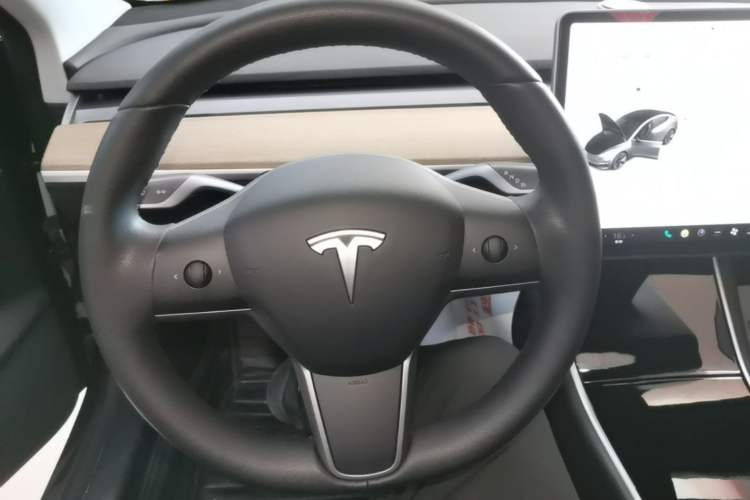 Used Tesla Model 3 2019 Standard Range Rear-Drive Upgraded Version Steering Wheel