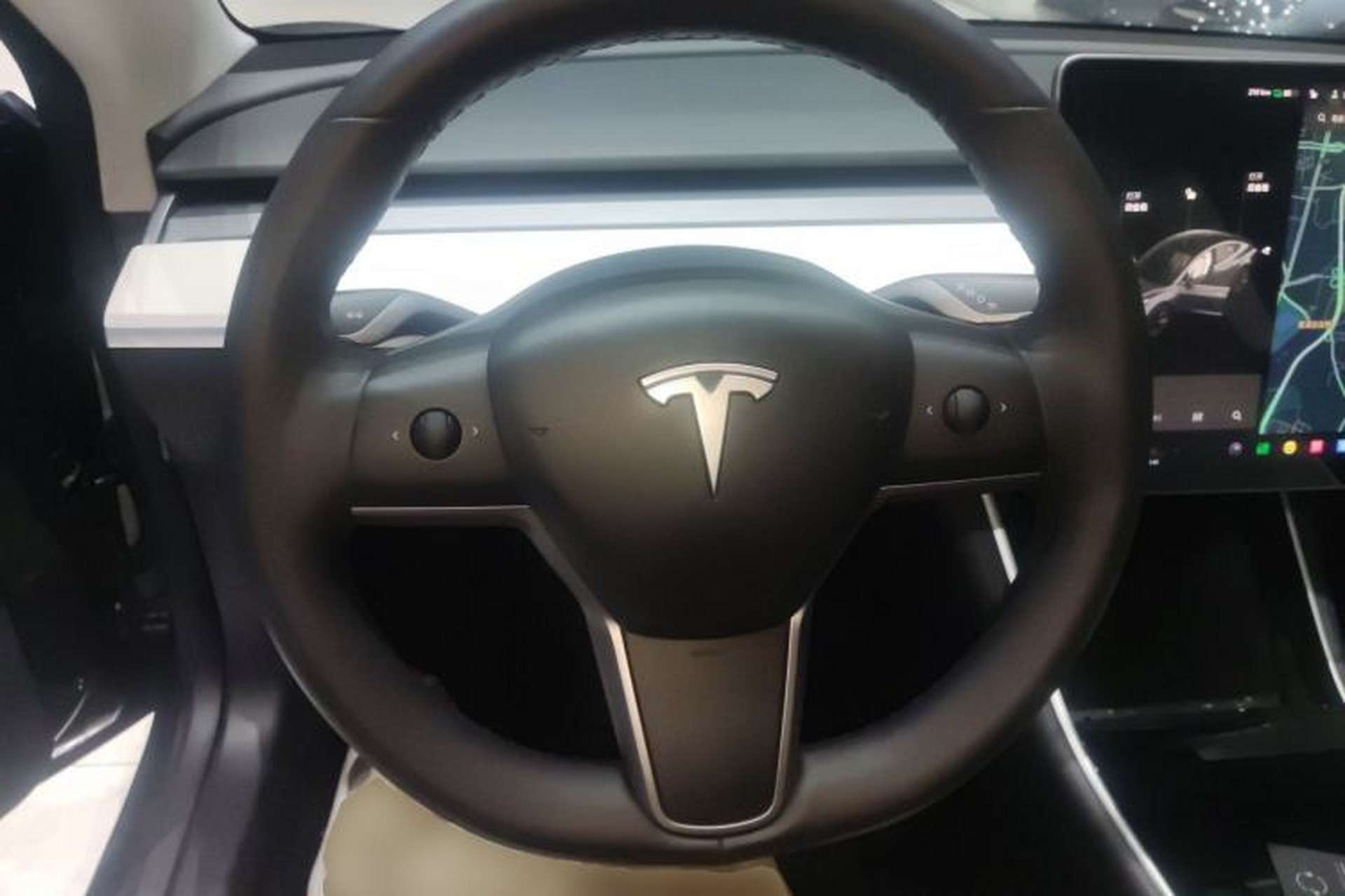 Used Tesla Model 3 2019 Long-Range All-Wheel-Drive Version Steering Wheel