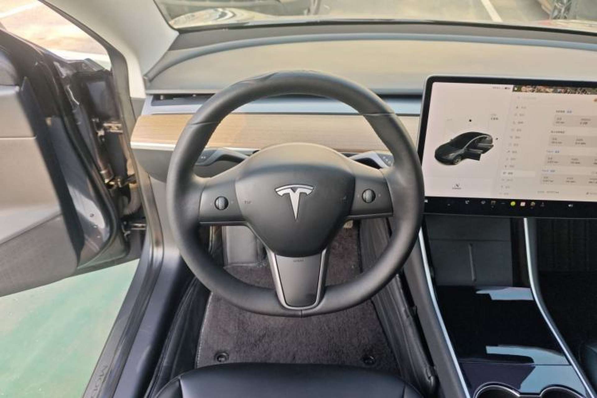 Used Tesla Model 3 2019 Standard Range Rear-Drive Upgraded Version Steering Wheel