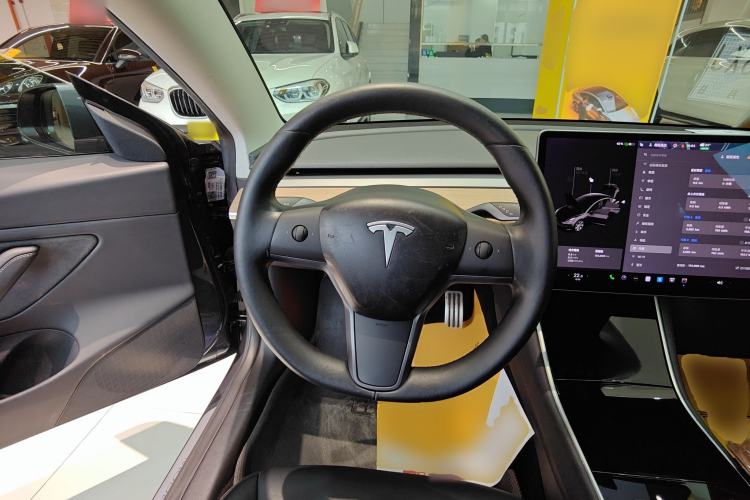 Used Tesla Model 3 2019 Performance High-Performance All-Wheel-Drive Version Steering Wheel