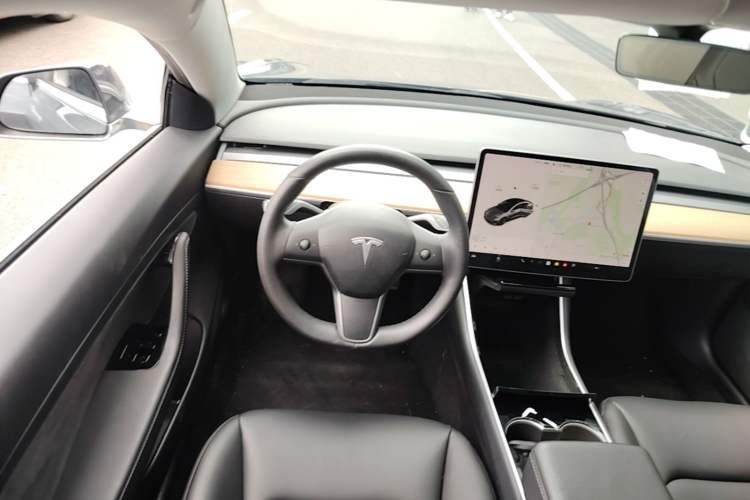 Used Tesla Model 3 2019 Standard Range Rear-Drive Upgraded Version Steering Wheel