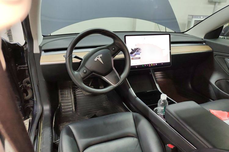 Used Tesla Model 3 2019 Long-Range Rear-Wheel-Drive Version Steering Wheel