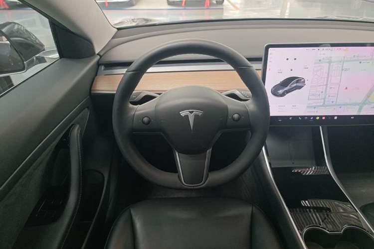 Used Tesla Model 3 2019 Standard Range Rear-Drive Upgraded Version Steering Wheel