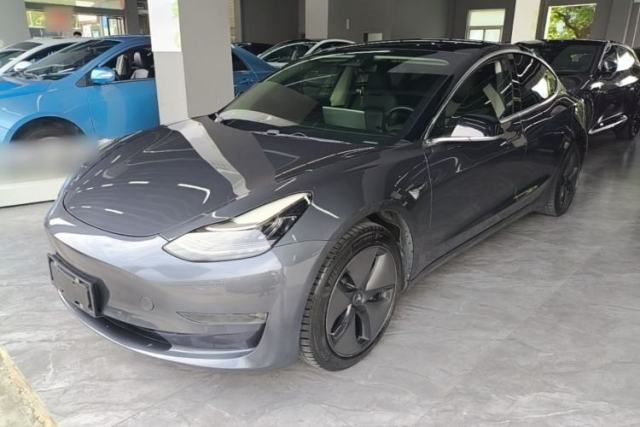 Używany Tesla Model 3 2019 Long-Range Rear-Wheel-Drive Version