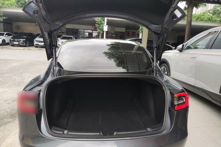 Used Tesla Model 3 2019 Long-Range Rear-Wheel-Drive Version Trunk