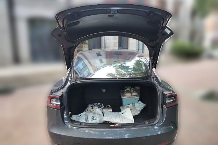 Used Tesla Model 3 2019 Standard Range Rear-Wheel Drive Upgraded Version (60 kWh) Trunk
