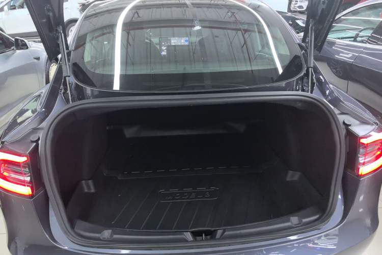 Used Tesla Model 3 2019 Standard Range Rear-Wheel Drive Upgraded Version (52 kWh) Trunk