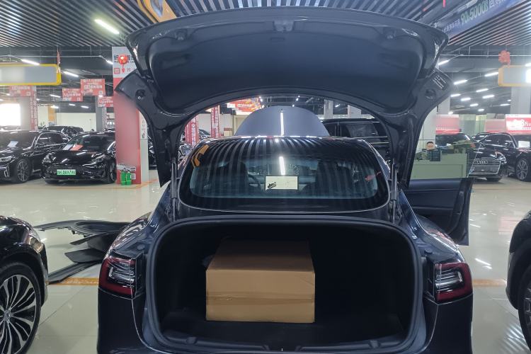 Used Tesla Model 3 2019 Standard Range Rear-Drive Upgraded Version Trunk