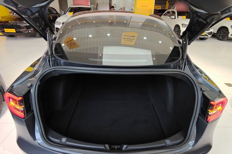Used Tesla Model 3 2019 Performance High-Performance All-Wheel-Drive Version Trunk
