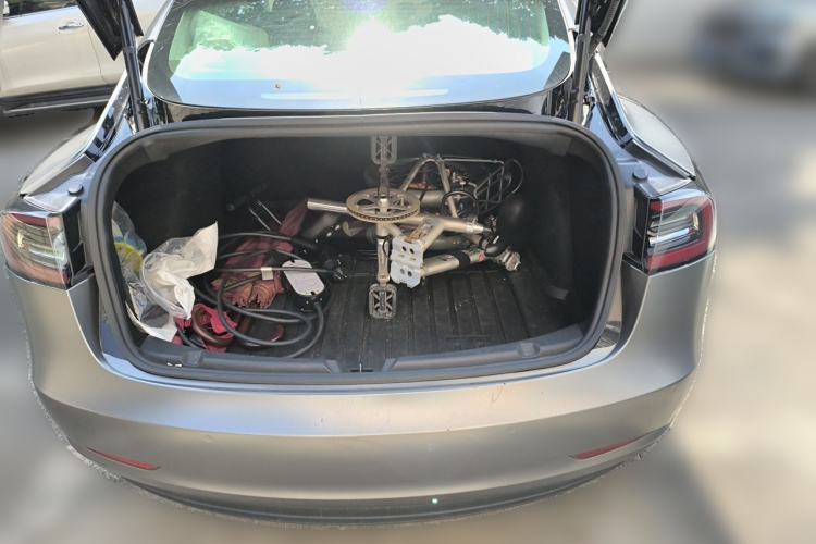Used Tesla Model 3 2019 Long-Range Rear-Wheel-Drive Version Trunk