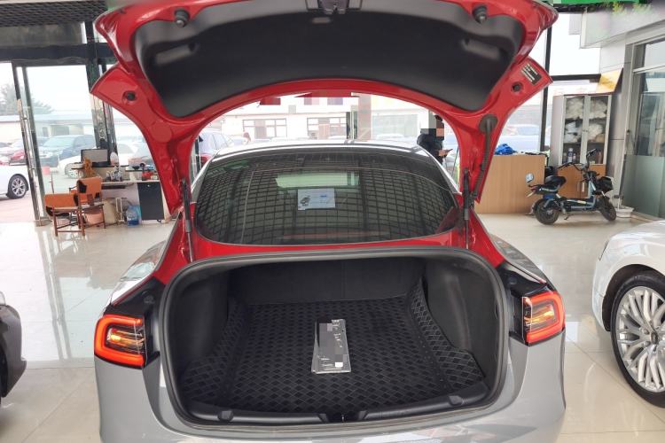Used Tesla Model 3 2019 Standard Range Rear-Drive Upgraded Version Trunk