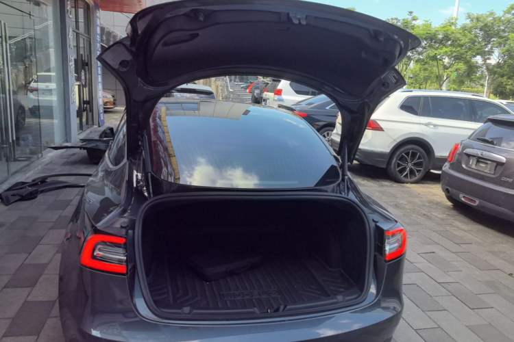 Used Tesla Model 3 2019 Standard Range Rear-Drive Upgraded Version Trunk