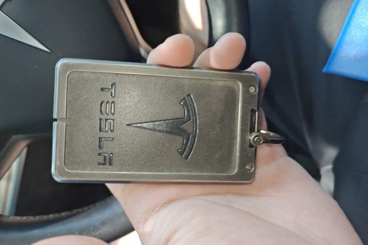 Used Tesla Model 3 2019 Long-Range Rear-Wheel-Drive Version Vehicle Key