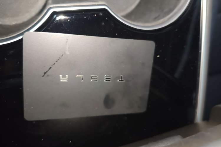 Used Tesla Model 3 2019 Long-Range Rear-Wheel-Drive Version Vehicle Key