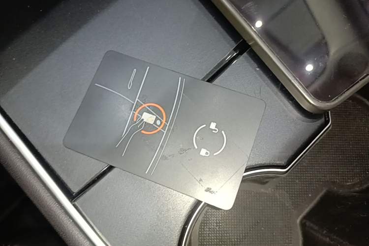 Used Tesla Model 3 2019 Long-Range Rear-Wheel-Drive Version Vehicle Key