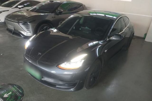 Used Tesla Model 3 2019 Long-Range Rear-Wheel-Drive Version
