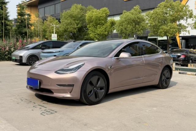 Used Tesla Model 3 2019 Long-Range All-Wheel-Drive Version