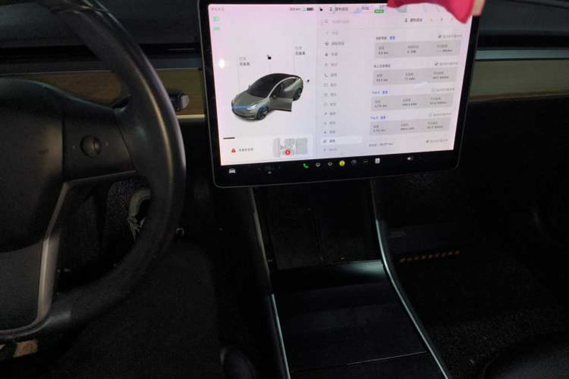 Used Tesla Model 3 2019 Long-Range Rear-Wheel-Drive Version Audio And AC Panel