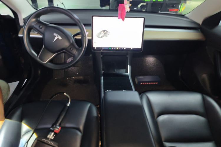 Used Tesla Model 3 2019 Long-Range Rear-Wheel-Drive Version Center Console