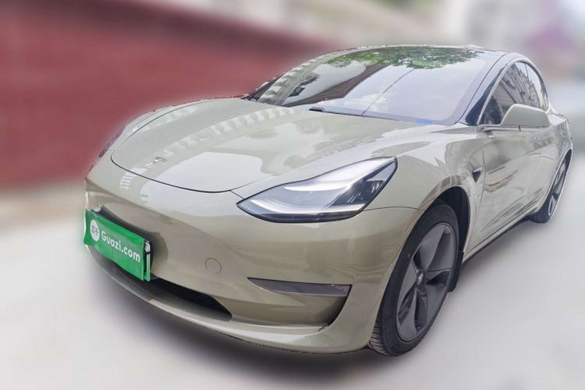 Used Tesla Model 3 2019 Long-Range Rear-Wheel-Drive Version Front Left 45 Deg