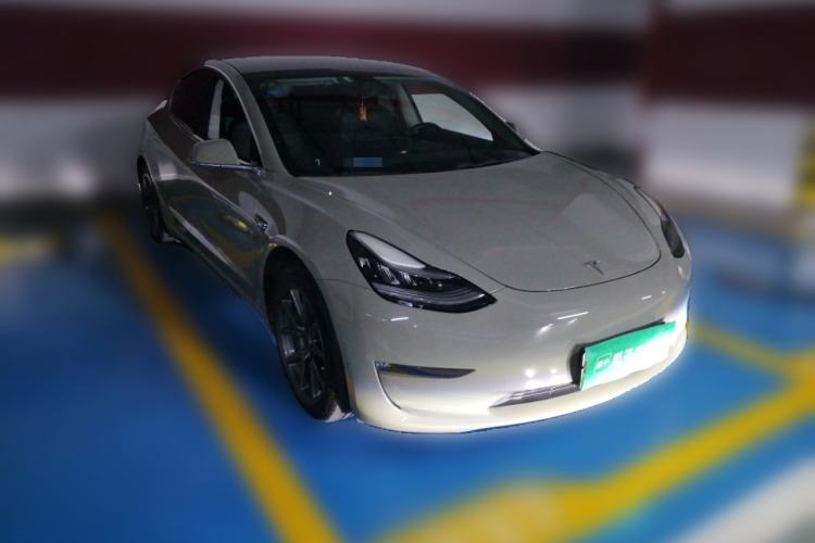 Used Tesla Model 3 2019 Long-Range All-Wheel-Drive Version Front Right 45 Deg
