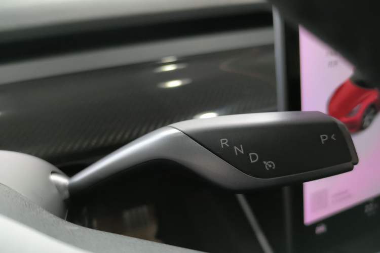 Used Tesla Model 3 2019 Performance High-Performance All-Wheel-Drive Version Gear Lever