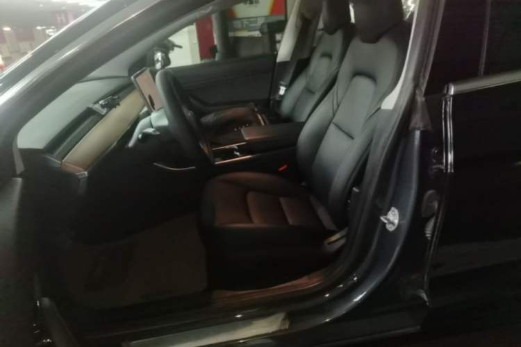 Used Tesla Model 3 2019 Standard Range Rear-Drive Upgraded Version Left Front Seat