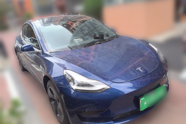 Used Tesla Model 3 2019 Standard Range Rear-Drive Upgraded Version Front Right 45 Deg