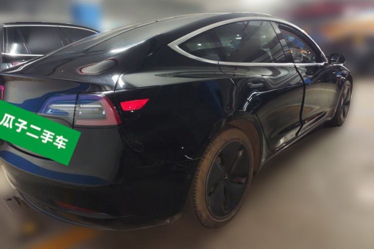 Used Tesla Model 3 2019 Long-Range Rear-Wheel-Drive Version Rear Right 45 Deg