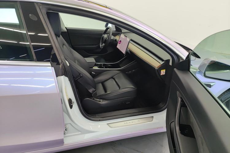 Used Tesla Model 3 2019 Standard Range Rear-Wheel Drive Upgraded Version (60 kWh) Right Front Seat