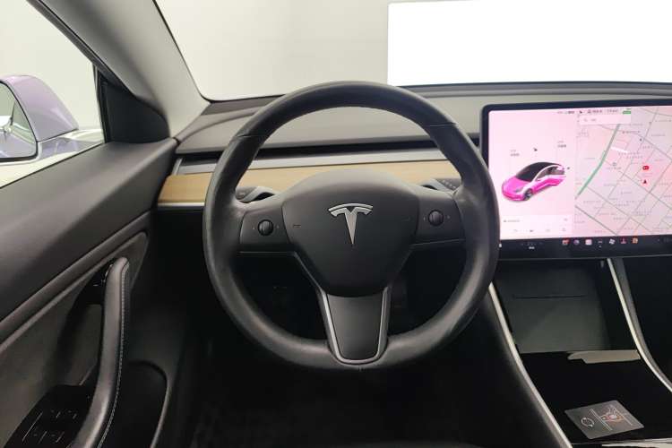Used Tesla Model 3 2019 Standard Range Rear-Wheel Drive Upgraded Version (60 kWh) Steering Wheel