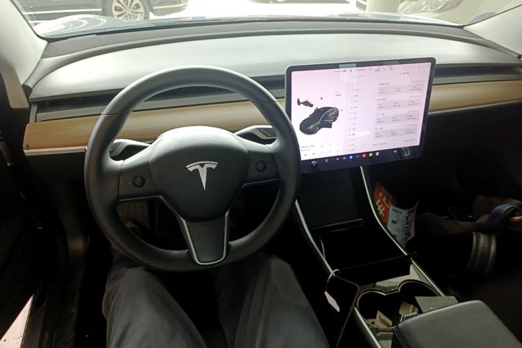 Used Tesla Model 3 2019 Long-Range Rear-Wheel-Drive Version Center Console